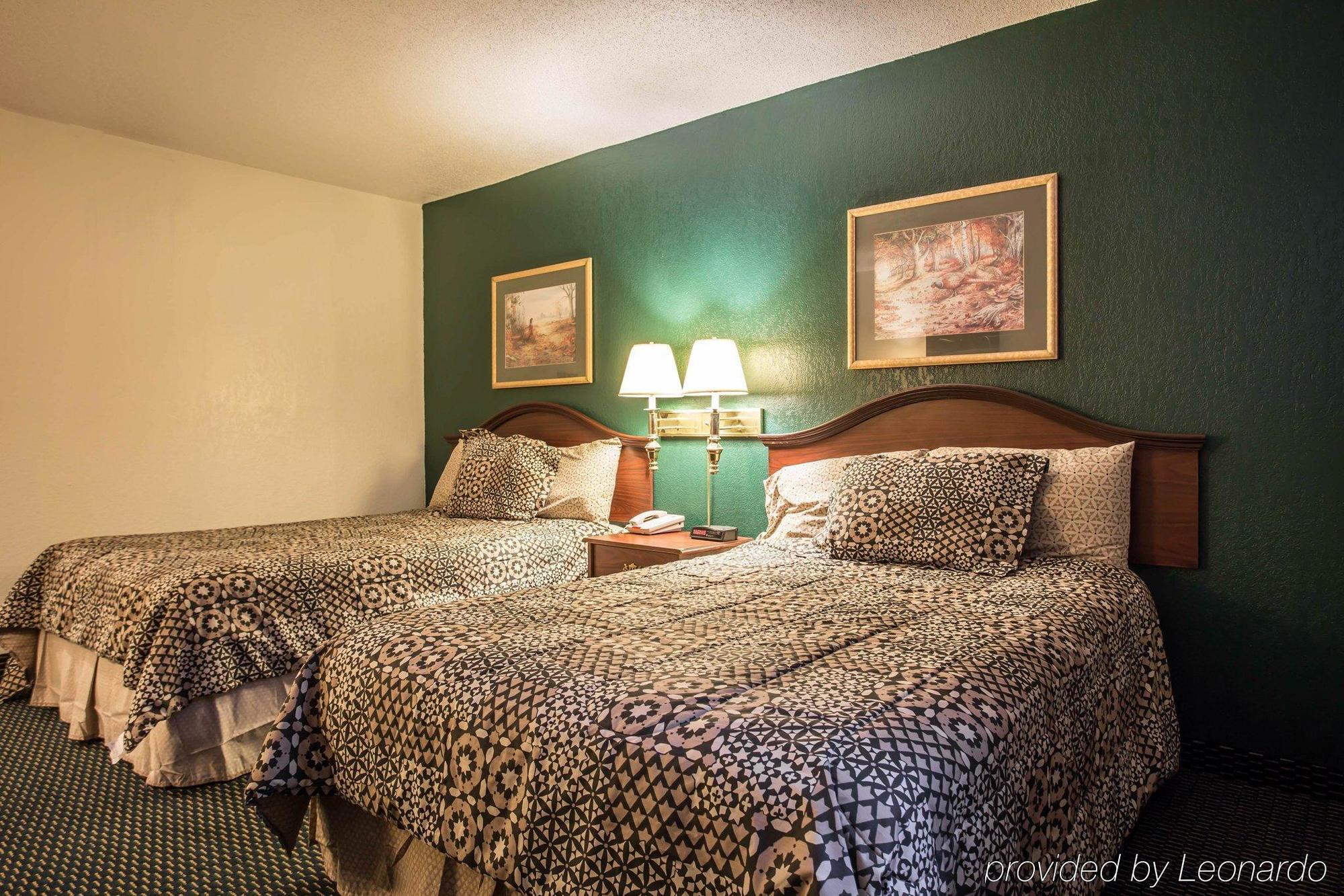 Econo Lodge Inn & Suites Lumberton Buitenkant foto